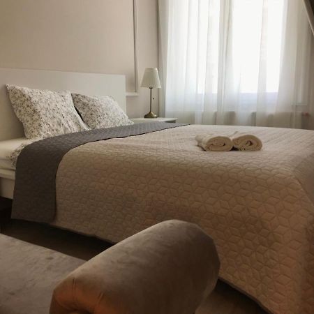 Hemnes2 Apartman Apartment คาโปชวาร์ ภายนอก รูปภาพ