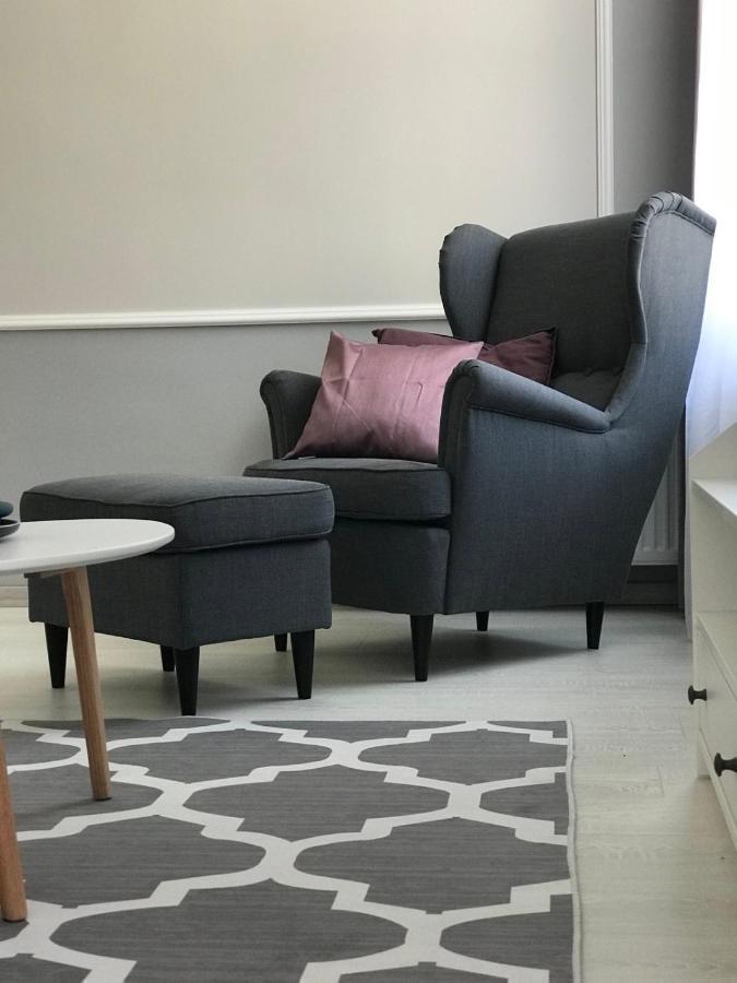Hemnes2 Apartman Apartment คาโปชวาร์ ภายนอก รูปภาพ
