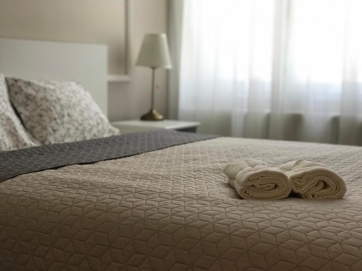 Hemnes2 Apartman Apartment คาโปชวาร์ ภายนอก รูปภาพ